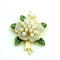 Rhinestone Zinc Alloy Brooch, with Plastic Pearl, Flower, gold color plated, for woman & enamel & with rhinestone 