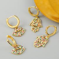 Huggie Hoop Drop Earring, Латунь, плакирован золотом, ювелирные изделия моды & разные стили для выбора & инкрустированное микро кубического циркония & Женский продается Пара