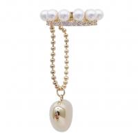 manchette de boucle d'oreille, laiton, avec perle de plastique, coeur, Placage de couleur d'or, bijoux de mode & pour femme & avec strass, 43mm, Vendu par PC