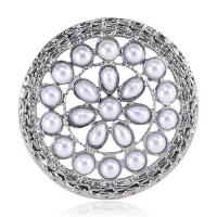 Zinc Alloy Jewelry Brooch, with Plastic Pearl, Flat Round, silver color plated, for woman & hollow, white 