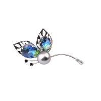 Crystal Brooch, Brass, with Crystal & Plastic Pearl, Butterfly, platinum color plated, fashion jewelry & micro pave cubic zirconia & for woman 