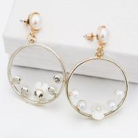 Plastic Pearl Zinc Alloy Earring, with Shell & Plastic Pearl, gold color plated, for woman, golden 
