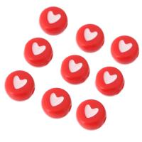 Schmelz Acryl Perlen, flache Runde, DIY & mit einem Muster von Herzen & Emaille, rot, 7x7x4mm, Bohrung:ca. 1mm, verkauft von Tasche