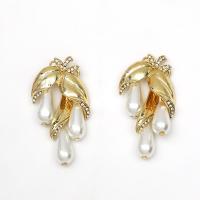 Plastic Pearl Zinc Alloy Earring, with ABS Plastic Pearl, gold color plated, fashion jewelry & for woman, golden 