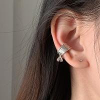 manchette de boucle d'oreille, laiton, Placage de couleur argentée, bijoux de mode & pavé de micro zircon & pour femme Vendu par PC