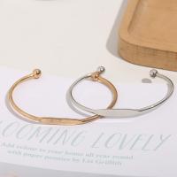 Zinc Alloy Cuff Bangle, plated, fashion jewelry & for woman 2.5mm, Inner Approx 60mm 