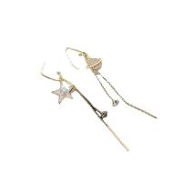 Fashion Fringe Boucles d'oreilles, laiton, étoile, Placage de couleur d'or, bijoux de mode & pavé de micro zircon & pour femme, doré, 93mm, Vendu par paire
