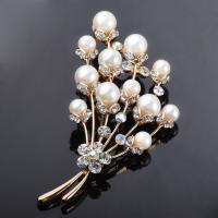 Kunststoff-Perlen-Brosche, Zinklegierung, mit Kunststoff Perlen, Modeschmuck & für Frau & mit Strass, 75x36mm, verkauft von PC