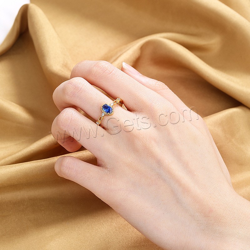 Zircon pavent l'anneau en laiton de doigt, Motif géométrique, Placage de couleur d'or, normes différentes pour le choix & pavé de micro zircon & pour femme, plus de couleurs à choisir, 4x6mm, Taille:6-8, Vendu par PC