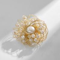 Freshwater Pearl Brooch, Brass, with Freshwater Pearl, Plating champagne gold, fashion jewelry & for woman 