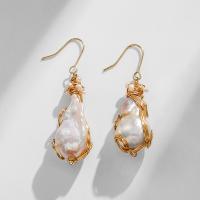 Freshwater Pearl Drop Earring, Zinc Alloy, with Freshwater Pearl, fashion jewelry & for woman 