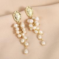 Freshwater Pearl Drop Earring, Zinc Alloy, with Freshwater Pearl, fashion jewelry & for woman 