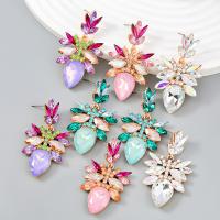 Zinc Alloy Rhinestone Drop Earring, gold color plated, fashion jewelry & for woman & with glass rhinestone & with rhinestone 
