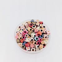 Acryl Alphabet Perlen, Quadrat, plattiert, DIY, gemischte Farben, 6x6mm, Bohrung:ca. 3.2mm, ca. 3000PCs/Tasche, verkauft von Tasche