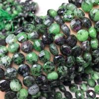 Perles en rouge vert, Rubis en Zoïsite, Plat rond, poli, DIY & facettes, couleurs mélangées Environ 38-40 cm, Vendu par brin