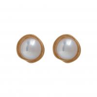 Freshwater Pearl Stud Earring, Brass, with Mabe Pearl, Flat Round, gold color plated, fashion jewelry & for woman, white 