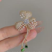 Cubic Zirconia Brooch, Brass, with Plastic Pearl, Flower, gold color plated, micro pave cubic zirconia & for woman 