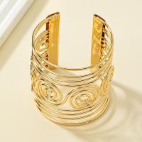 Zinc Alloy Cuff Bangle, gold color plated, fashion jewelry & for woman & hollow, 64mm, Inner Approx 60mm 