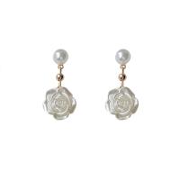 Resin Zinc Alloy Earring, with Resin Pearl, Flower, gold color plated, for woman 