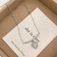 Resin Zinc Alloy Necklace, with Titanium Steel & Resin, Heart, platinum color plated, fashion jewelry & for woman Approx 45 cm 
