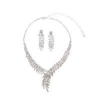 Rhinestone Zinc Alloy Jewelry Set, Stud Earring & necklace, 2 pieces & for woman & with rhinestone, 45mm Approx 17.72 Inch 