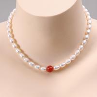 Agate Collier de perles d'eau douce, perle d'eau douce cultivée, avec agate rouge, bijoux de mode & longueur différente pour le choix & pour femme, blanc, 7mm, Vendu par PC