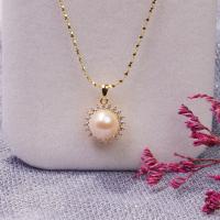 Freshwater Pearl Brass Necklace, with Brass, fashion jewelry & for woman & with rhinestone, golden, 9-10mm Approx 45 cm 