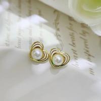 Freshwater Pearl Brass Earring, with Brass, Heart, fashion jewelry & for woman, golden, 5-6mm 
