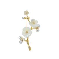 Cubic Zirconia Brooch, Brass, with Plastic Pearl, Plum Blossom, fashion jewelry & micro pave cubic zirconia & for woman, golden 