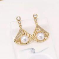 Freshwater Pearl Brass Earring, with Brass, fashion jewelry & for woman & with rhinestone, golden, 8-9mm 