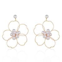 Plastic Pearl Zinc Alloy Earring, with Plastic Pearl, Flower, gold color plated, fashion jewelry & for woman & hollow 