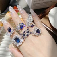 Цирконий Micro Pave Латунь палец кольцо, покрытый платиной, инкрустированное микро кубического циркония & Женский, Много цветов для выбора, размер:6-8, продается PC