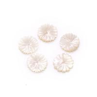 Weiße Lippenschale Perlen, Blume, DIY & verschiedene Größen vorhanden, weiß, verkauft von PC