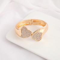 Zinc Alloy Cuff Bangle, Heart, fashion jewelry & with rhinestone, golden, inner 58~65mm 