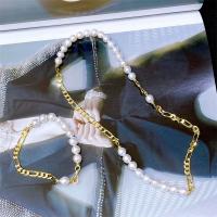 Латунные ювелирные пресноводные жемчужиные наборы, Пресноводные жемчуги, браслет & ожерелье, с Латунь, плакирован золотом, 2 шт. & ювелирные изделия моды & Женский, белый, длина:Приблизительно 17 дюймовый, Приблизительно 7.5 дюймовый, продается указан