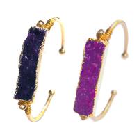 alliage de zinc bracelet manchette, avec Cristal naturel, fait à la main, Réglable & bijoux de mode & pour femme, plus de couleurs à choisir Diamètre inté Environ 55mm, Vendu par PC