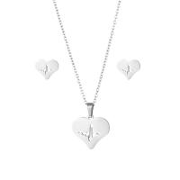 Fashion Stainless Steel Jewelry Sets, 304 Stainless Steel, Stud Earring & necklace, Heart, polished, 2 pieces & fashion jewelry & for woman, silver color Approx 17.72 Inch 