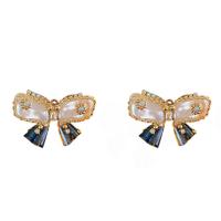 Rhinestone Brass Stud Earring, with Plastic Pearl, Bowknot, gold color plated, for woman & with rhinestone 