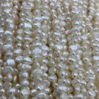 Perla Barroca Freshwater, Perlas cultivadas de agua dulce, Barroco, Bricolaje, Blanco, 4-5mm, longitud:aproximado 15 Inch, Vendido por Sarta