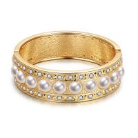 Brazalete turquesa de la aleación de Zinc, con Perlas plásticas, Donut, chapado en color dorado, para mujer & con diamantes de imitación, dorado, 60x20mm, diámetro interior:aproximado 60mm, Vendido por UD