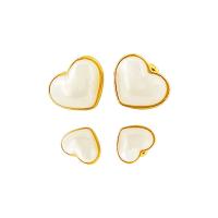 Boucles d'oreilles d'eau douce de Perle , laiton, avec Perle Mabe, coeur, Plaqué d'or 18K, bijoux de mode & normes différentes pour le choix & pour femme, Vendu par paire