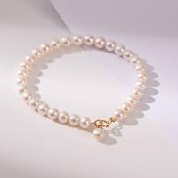 bracelet en laiton de perle d'eau douce cultivée, avec laiton, bijoux de mode & pour femme, blanc, 5-6mm Environ 6.69 pouce, Vendu par PC