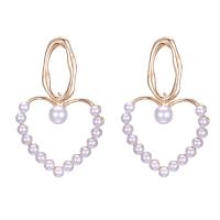 Plastic Pearl Zinc Alloy Earring, with Plastic Pearl, Heart, fashion jewelry & for woman & hollow, white 