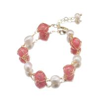 Bracelets perles de pierres semi-précieuses, perle d'eau douce cultivée, avec rouge de cerise & laiton, Plaqué or 18K, bijoux de mode & pour femme Environ 8.3 pouce, Vendu par PC[