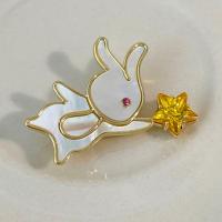 Shell Brooch, Brass, with Shell, Rabbit, Vacuum Ion Plating, micro pave cubic zirconia, golden 