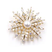 Freshwater Pearl Brooch, Brass, with Freshwater Pearl, Snowflake, Vacuum Ion Plating, micro pave cubic zirconia 49mm [