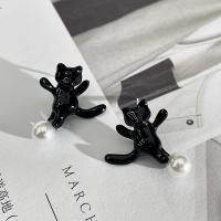 Plastic Pearl Zinc Alloy Earring, with Plastic Pearl, Cat, fashion jewelry & for woman, black, 25mm [