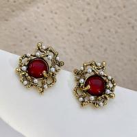 Crystal Jewelry Earring, Zinc Alloy, with Crystal & Plastic Pearl, fashion jewelry & for woman, 25mm 