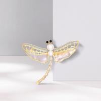 Freshwater Pearl Brooch, Brass, with Shell & Freshwater Pearl, Dragonfly, Vacuum Ion Plating, fashion jewelry & micro pave cubic zirconia & for woman, gold 