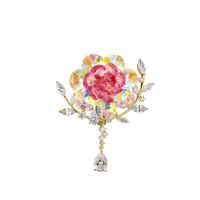 Crystal Brooch, Brass, with Crystal, Flower, Vacuum Ion Plating, micro pave cubic zirconia & for woman, pink 